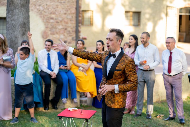 Contrata un mago para bodas Barcelona y ten un evento único